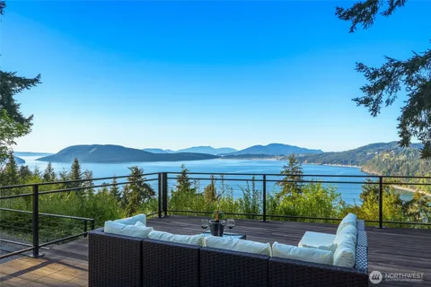 $1,900,000 | 4101 Edith Point Road, Anacortes, WA 98221