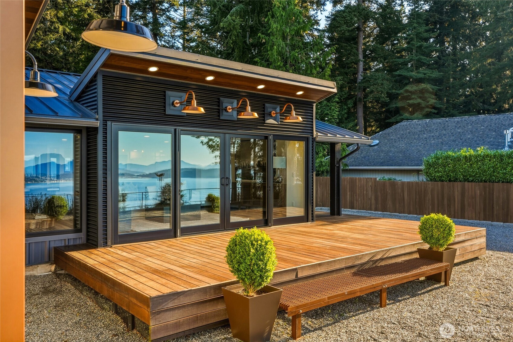 4101 Edith Point Road Anacortes, WA 98221 - Photo 33 of 39