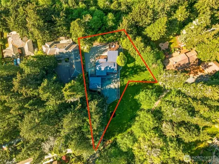 $1,900,000 | 4101 Edith Point Road, Anacortes, WA 98221