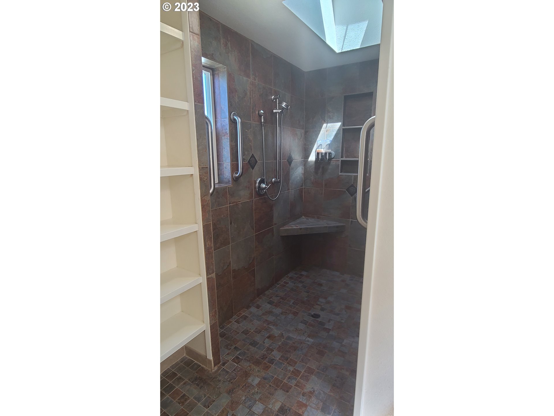 2752 Ridgeway Drive Reedsport, OR 97467 - Photo 21 of 29 Gallery Image 21