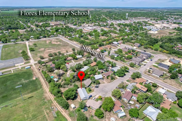 $199,900 | 317 Studer Park, Uvalde, TX 78801