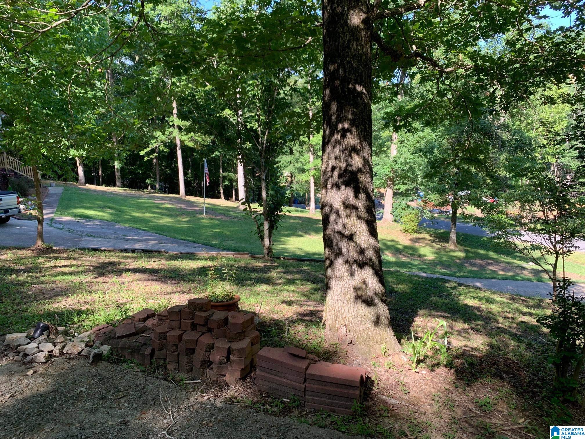 945 Mill Creek Road Warrior, AL 35180 - Photo 16 of 19