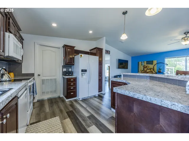 $129,000 | 1415 South Bertelsen Road, Unit 96, Eugene, OR 97402