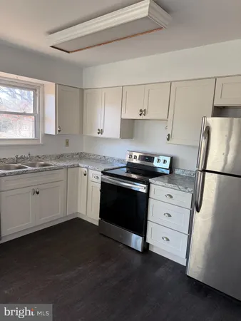 $479,000 | 225 Pennsylvania Avenue, Pasadena, MD 21122