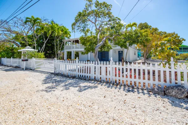$1,250,000 | 29662 Independence Avenue, Big Pine Key, FL 33043