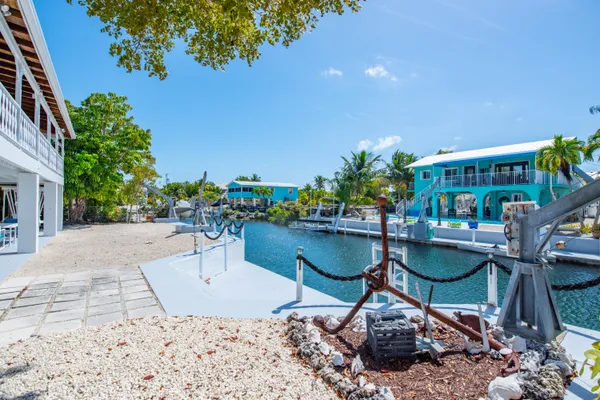 $1,250,000 | 29662 Independence Avenue, Big Pine Key, FL 33043