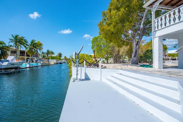 $1,250,000 | 29662 Independence Avenue, Big Pine Key, FL 33043