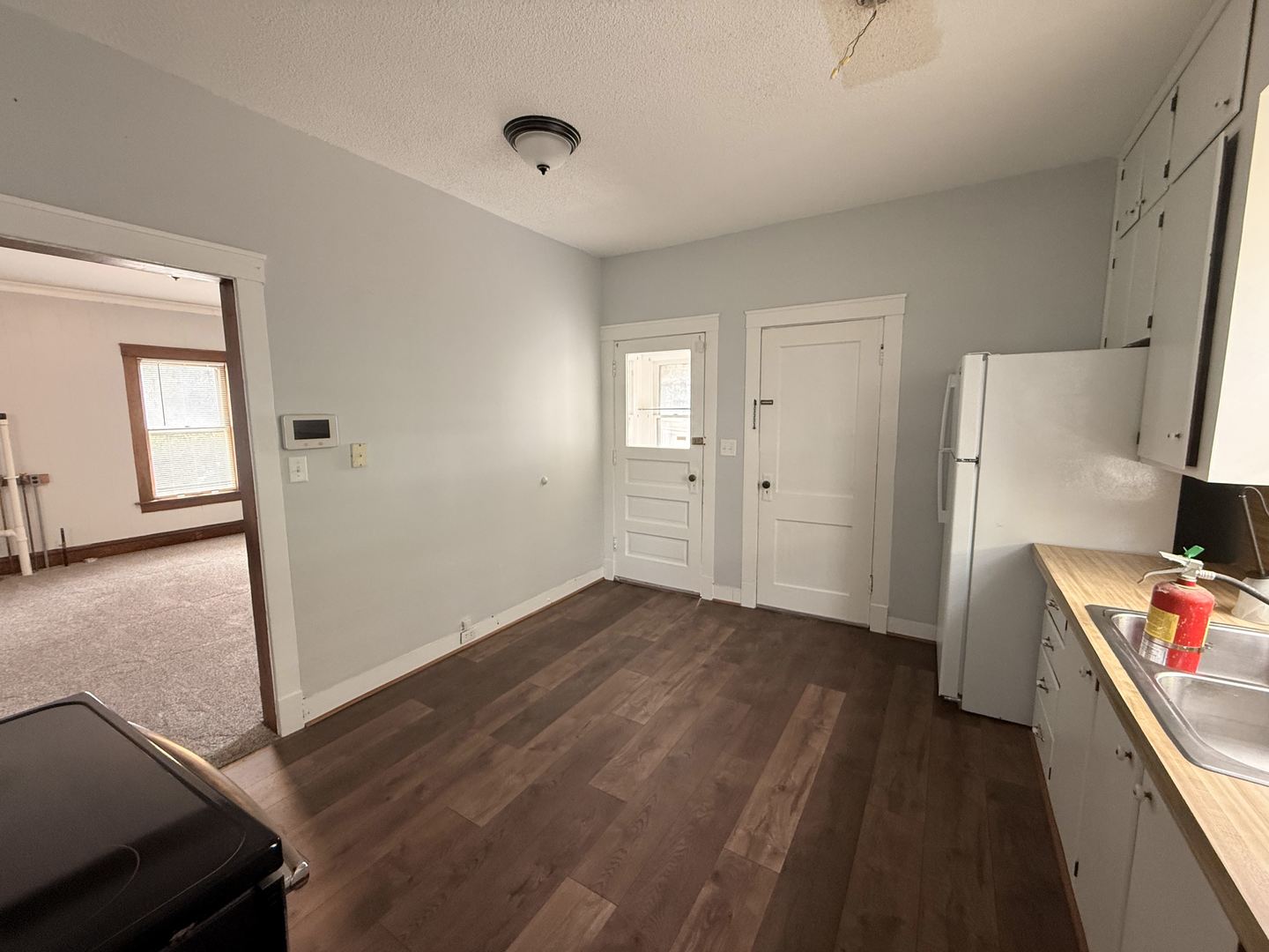 1007 Low Street Bloomington, IL 61701 - Photo 20 of 57