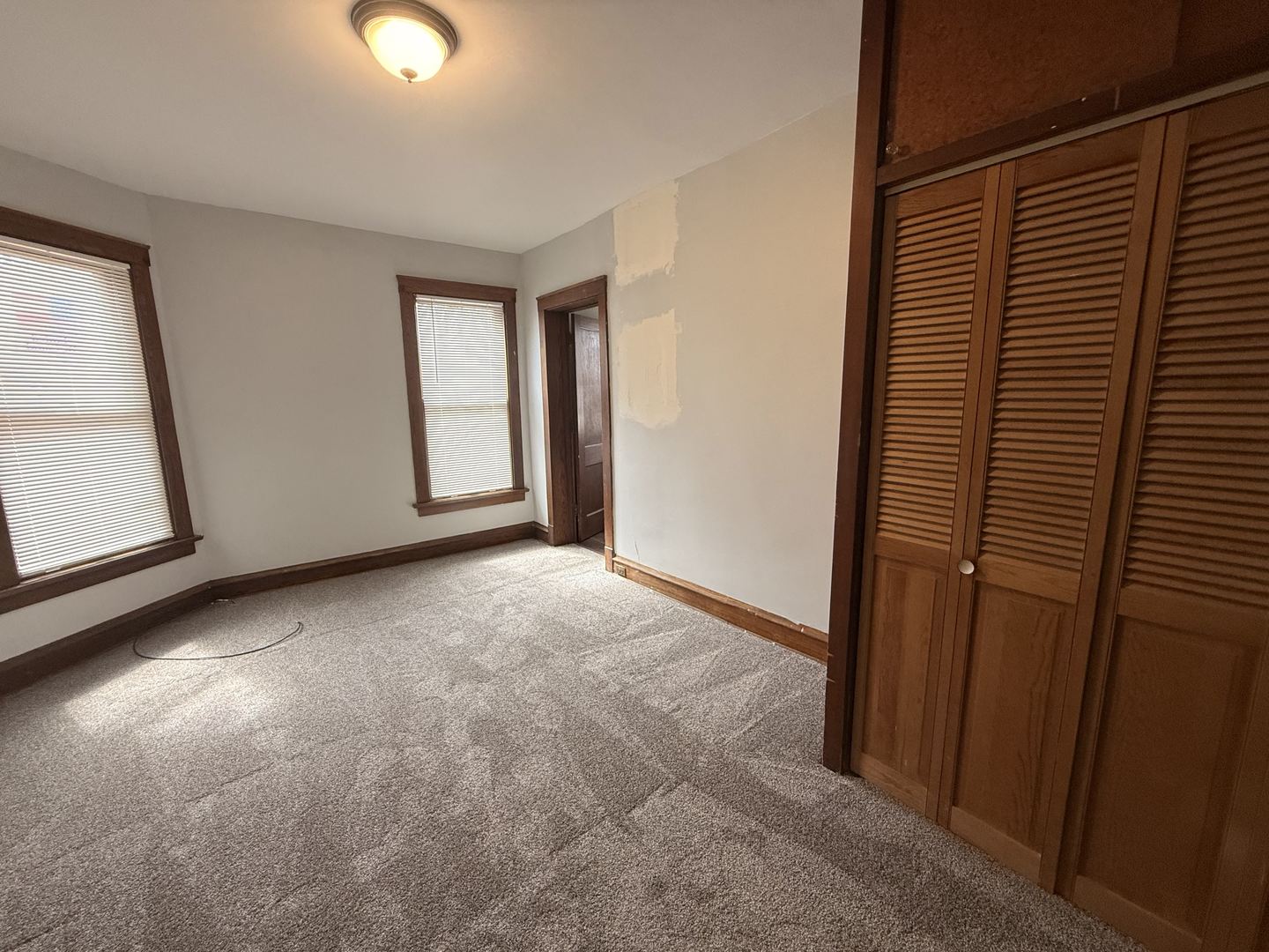 1007 Low Street Bloomington, IL 61701 - Photo 24 of 57