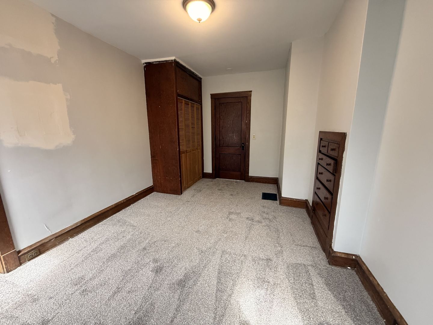 1007 Low Street Bloomington, IL 61701 - Photo 25 of 57