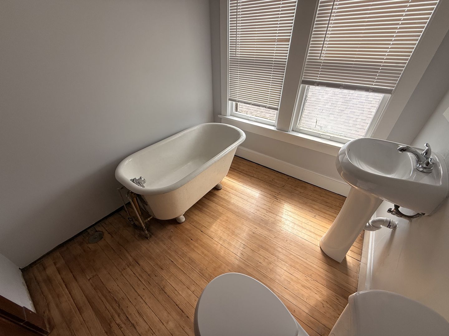 1007 Low Street Bloomington, IL 61701 - Photo 50 of 57