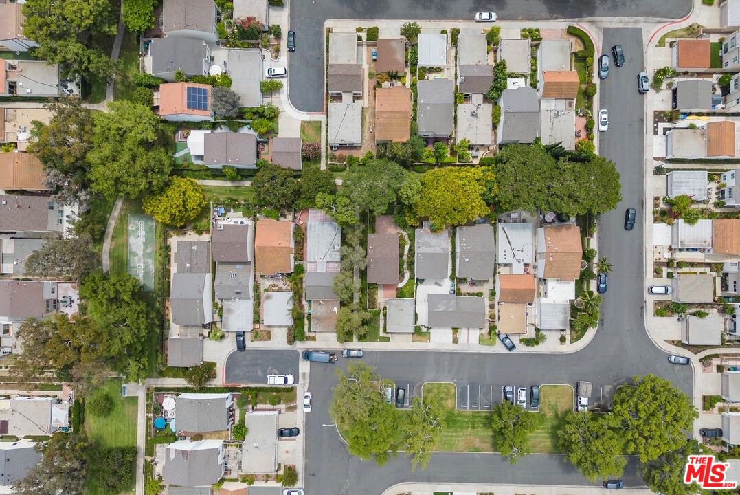 106 Sequoia Tree Lane Irvine, CA 92612 - Photo 35 of 36 a view of houses and street
