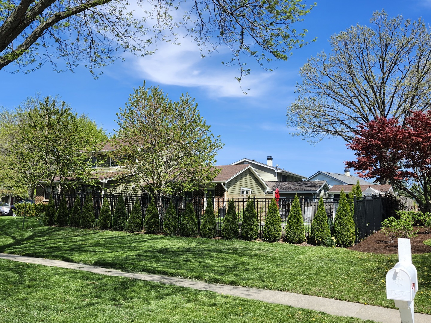 301 Oakbrook Court Bartlett, IL 60103 - Photo 2 of 46