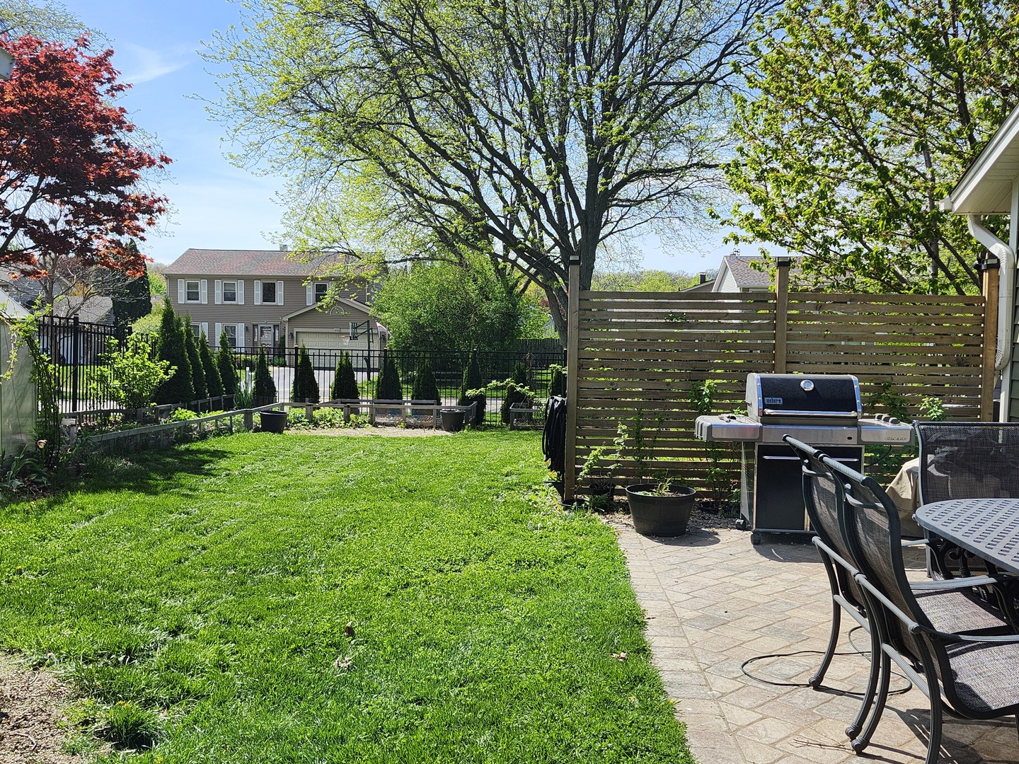 301 Oakbrook Court Bartlett, IL 60103 - Photo 6 of 46