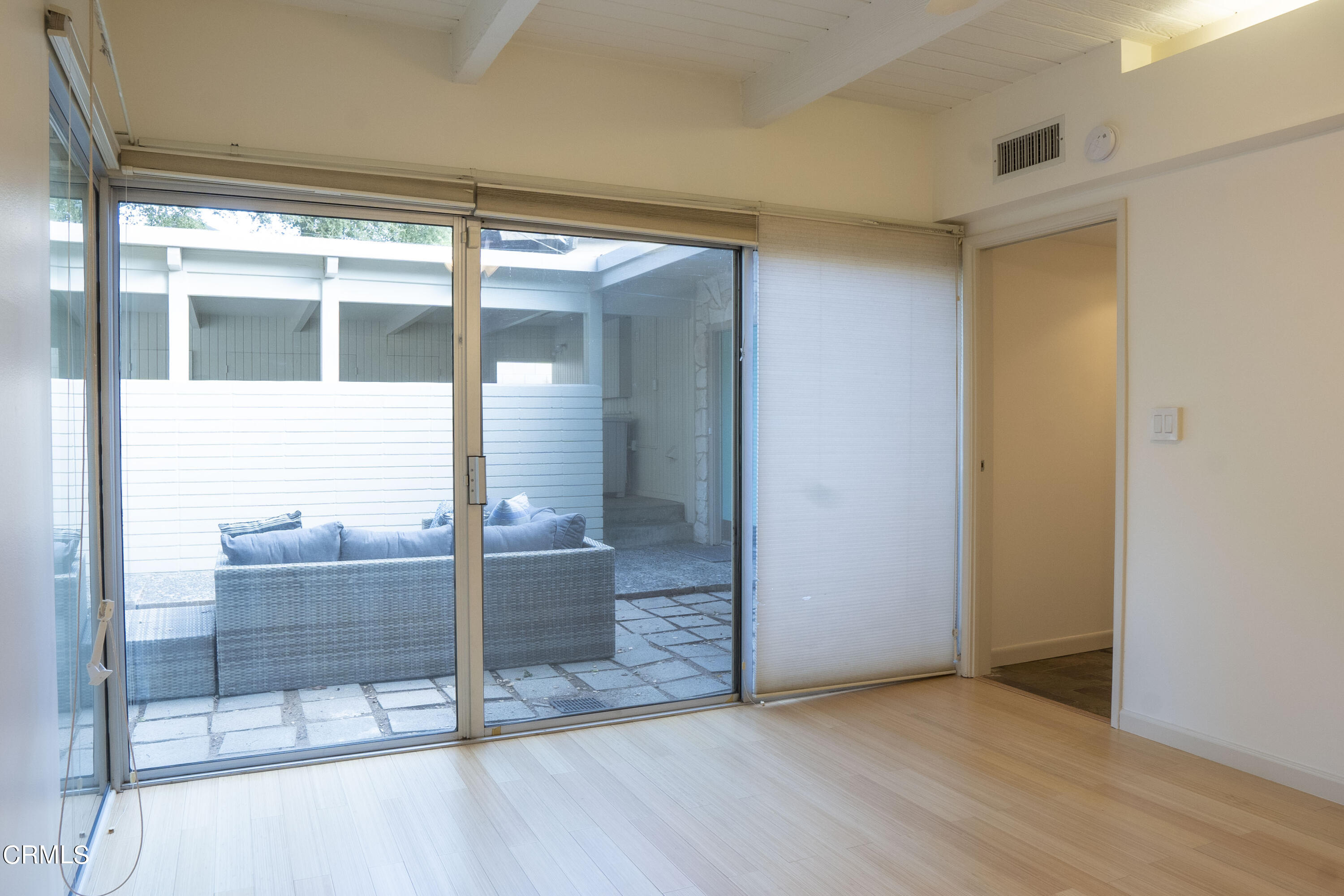 4017 Canyon Dell Drive Altadena, CA 91001 - Photo 14 of 28 a view of an empty room and window