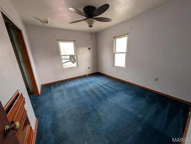 $49,900 | 18 West Garfield Street, Belleville, IL 62220