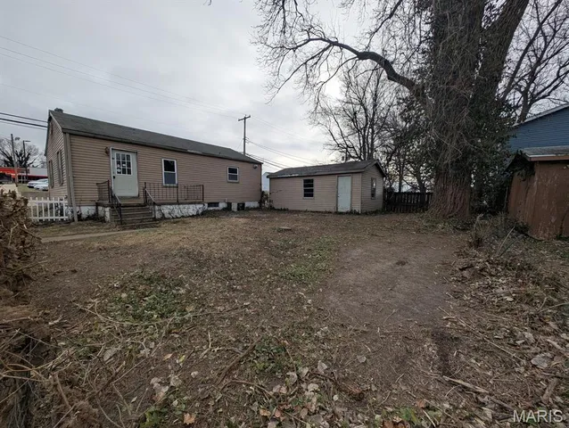 $49,900 | 18 West Garfield Street, Belleville, IL 62220