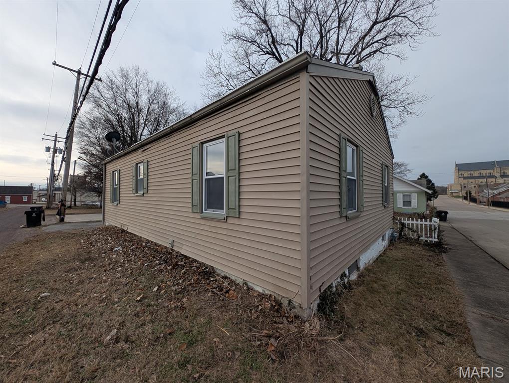 18 West Garfield Street Belleville, IL 62220 - Photo 4 of 18