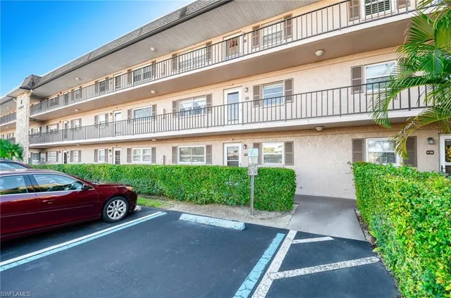 $199,000 | 5483 Rattlesnake Hammock Road, Unit 207, Naples, FL 34113