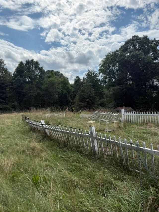 394 Snake Hill Road Glocester, RI 02857 - Photo 3 of 10 Gallery Image 3
