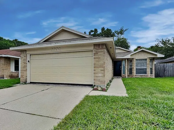 $1,749 | 3902 Mattingham Drive, Houston, TX 77066