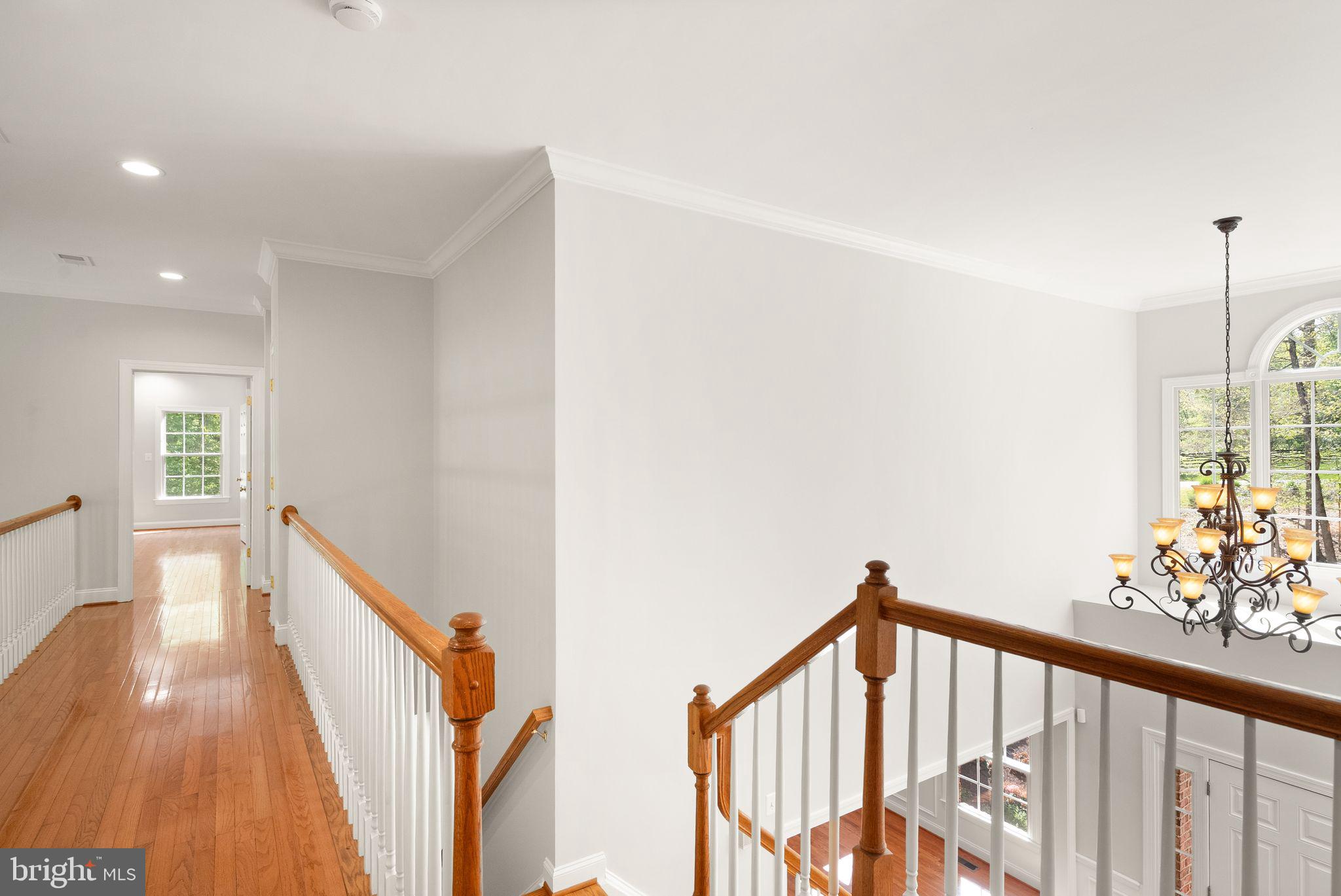 9401 Keyser Road Nokesville, VA 20181 - Photo 32 of 106 View of Catwalk Toward Primary Bedroom