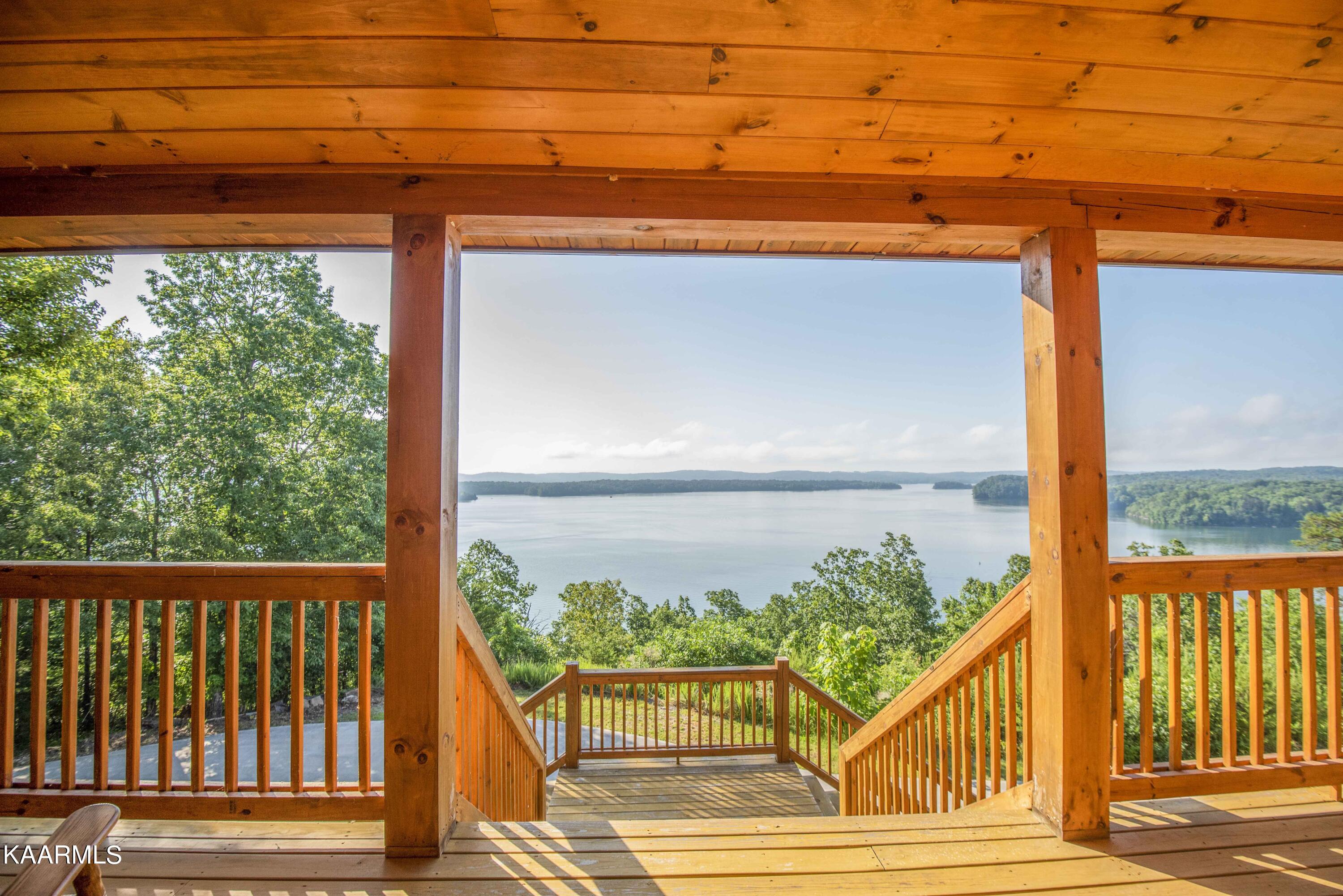 260 Lakeside Ridge Rd Spring Spring City, TN 37381 - Photo 37 of 58 Back Deck