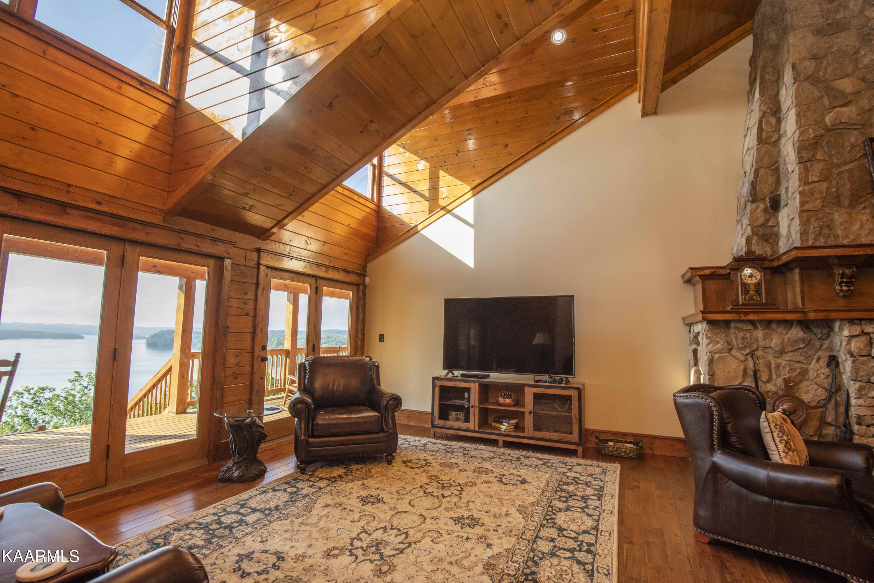 260 Lakeside Ridge Rd Spring Spring City, TN 37381 - Photo 8 of 58 LR
