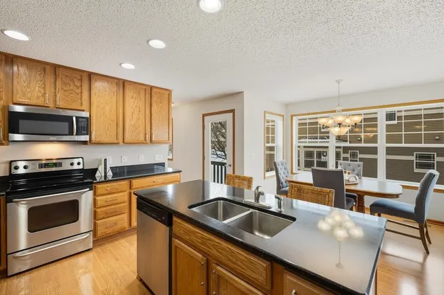 $575,000 | 1246 Macey Way, Stillwater, MN 55082