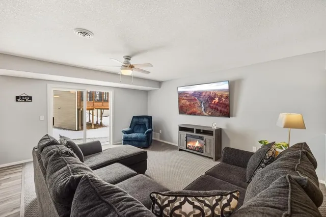 $575,000 | 1246 Macey Way, Stillwater, MN 55082