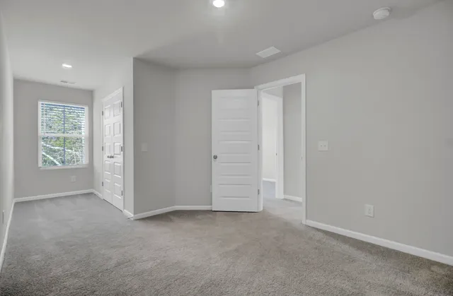 $299,000 | 1471 Central Avenue, Summerville, SC 29483