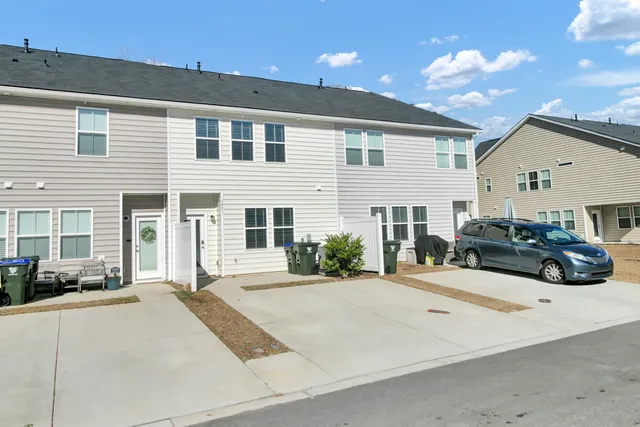 $299,000 | 1471 Central Avenue, Summerville, SC 29483