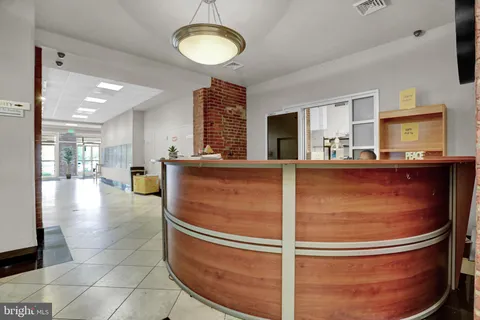 $318,800 | 2702 Lighthouse Point East, Unit 532, Baltimore, MD 21224