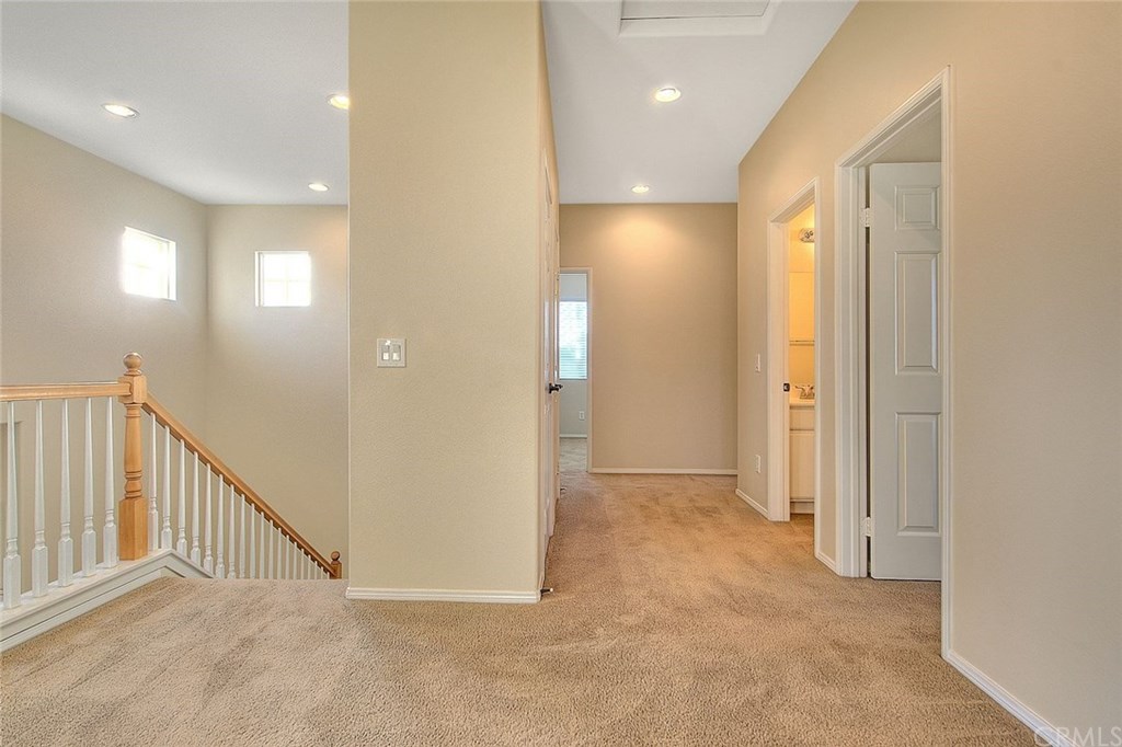 1574 Thunderbird Road Beaumont, CA 92223 - Photo 27 of 41