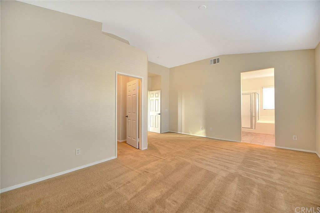 1574 Thunderbird Road Beaumont, CA 92223 - Photo 29 of 41