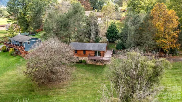 $425,000 | 205 L And E Meadows Drive, Waynesville, NC 28786