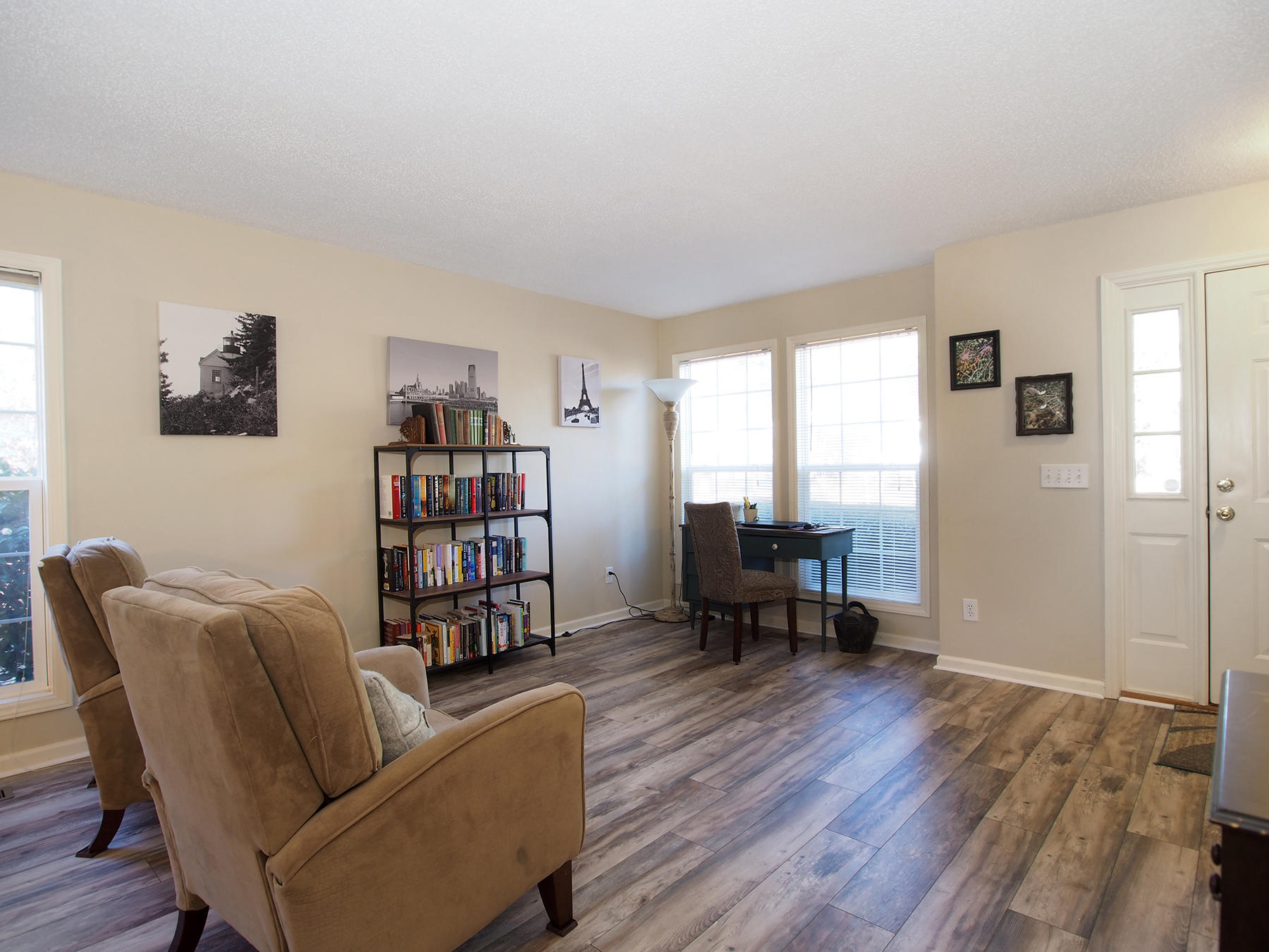 105 Sandy Ridge Road West End, NC 27376 - Photo 9 of 47 living1