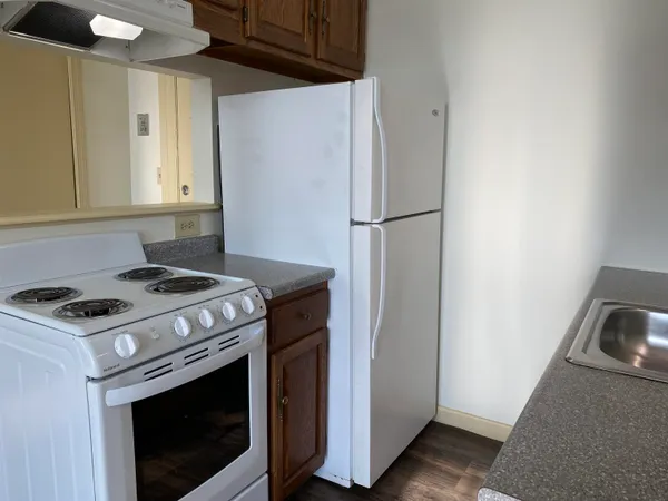 $1,621 | 124 Orange Street, Unit 300, Manchester, NH 03104