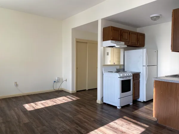 $1,621 | 124 Orange Street, Unit 300, Manchester, NH 03104