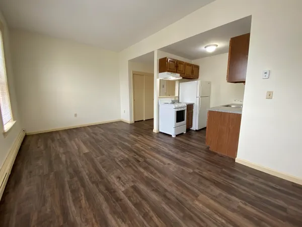 $1,621 | 124 Orange Street, Unit 300, Manchester, NH 03104