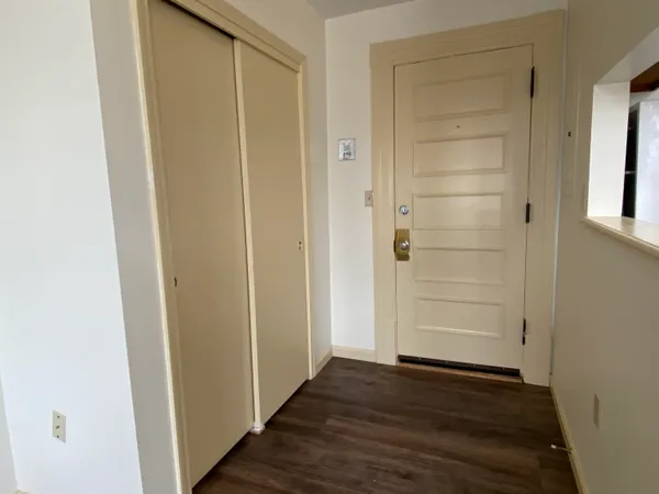 $1,621 | 124 Orange Street, Unit 300, Manchester, NH 03104
