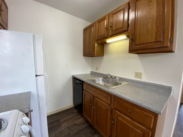 $1,621 | 124 Orange Street, Unit 300, Manchester, NH 03104