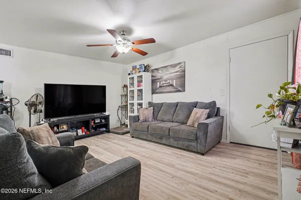 $220,000 | 2234 Monteau Drive, Jacksonville, FL 32210