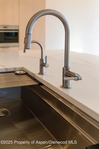 $3,550,000 | 159 Lakeview Drive, Basalt, CO 81621