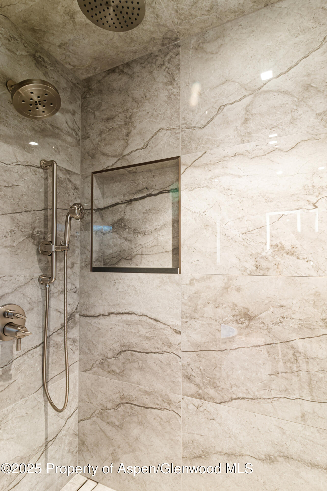 159 Lakeview Drive Basalt, CO 81621 - Photo 42 of 97 a bathroom with a shower