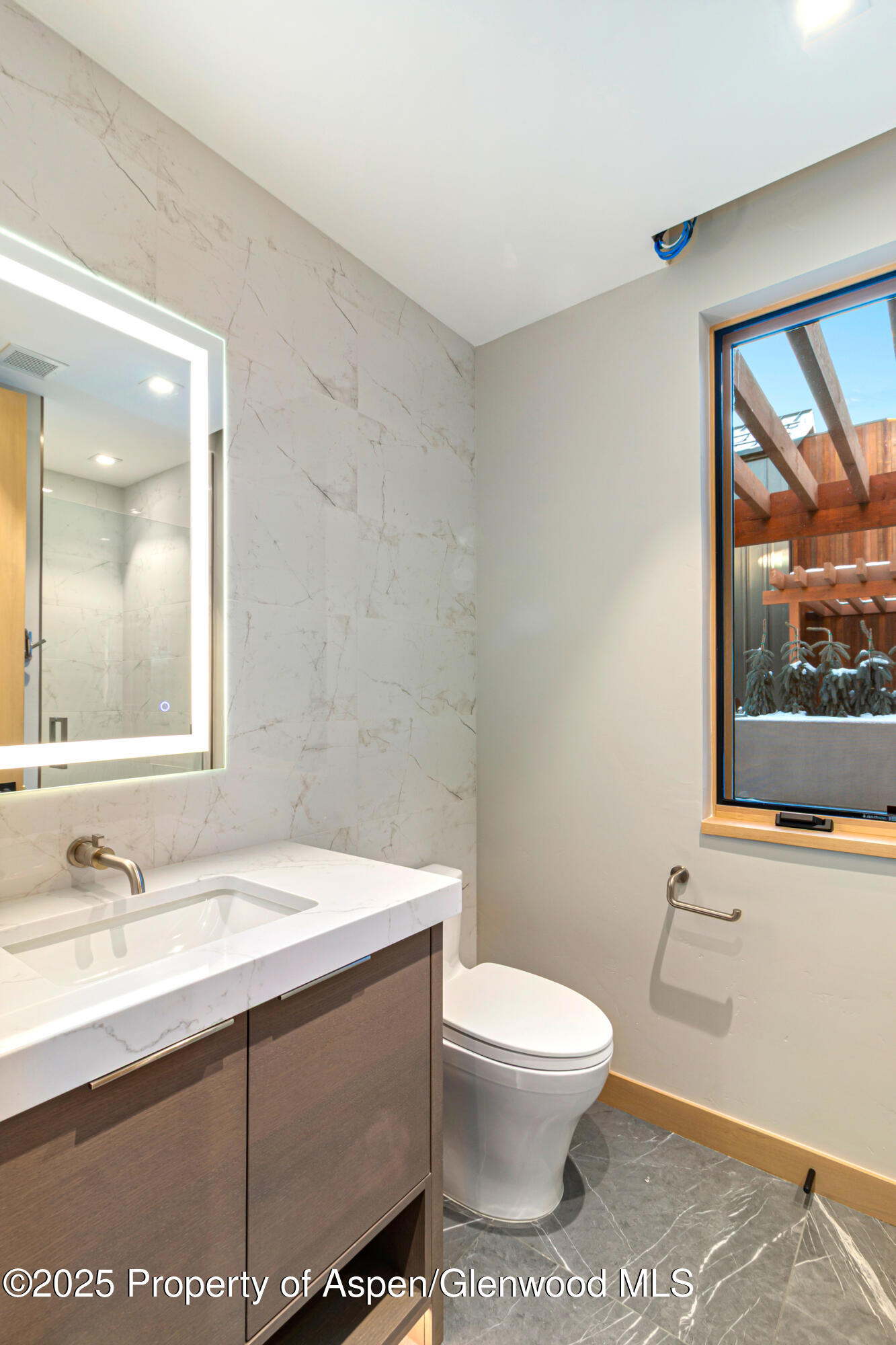 159 Lakeview Drive Basalt, CO 81621 - Photo 83 of 97 Bedroom Suite 3