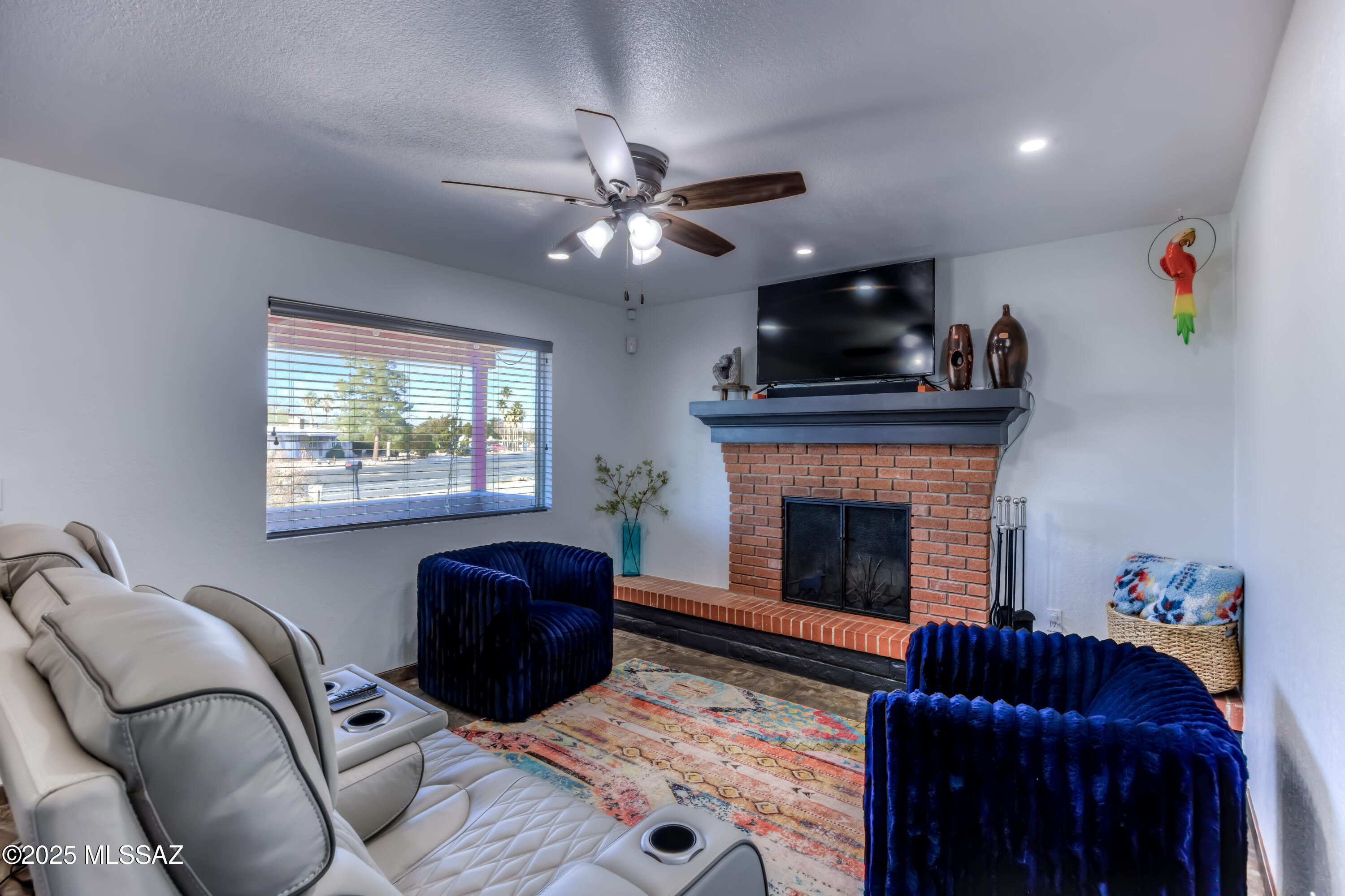 3120 West Massingale Road Tucson, AZ 85741 - Photo 7 of 38 Gallery Image 7