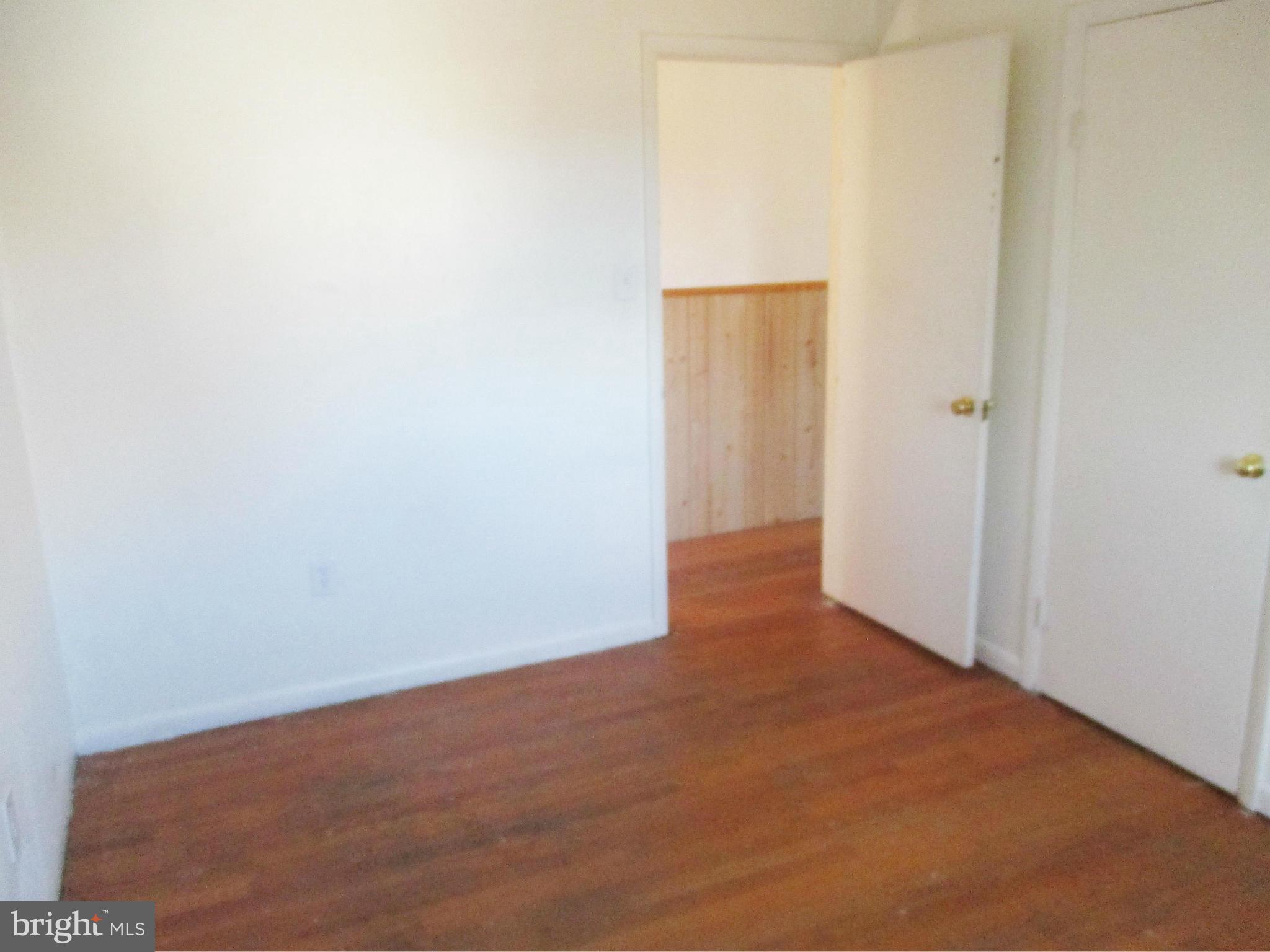 13 Charles Road Linthicum Heights, MD 21090 - Photo 8 of 18 Bedroom
