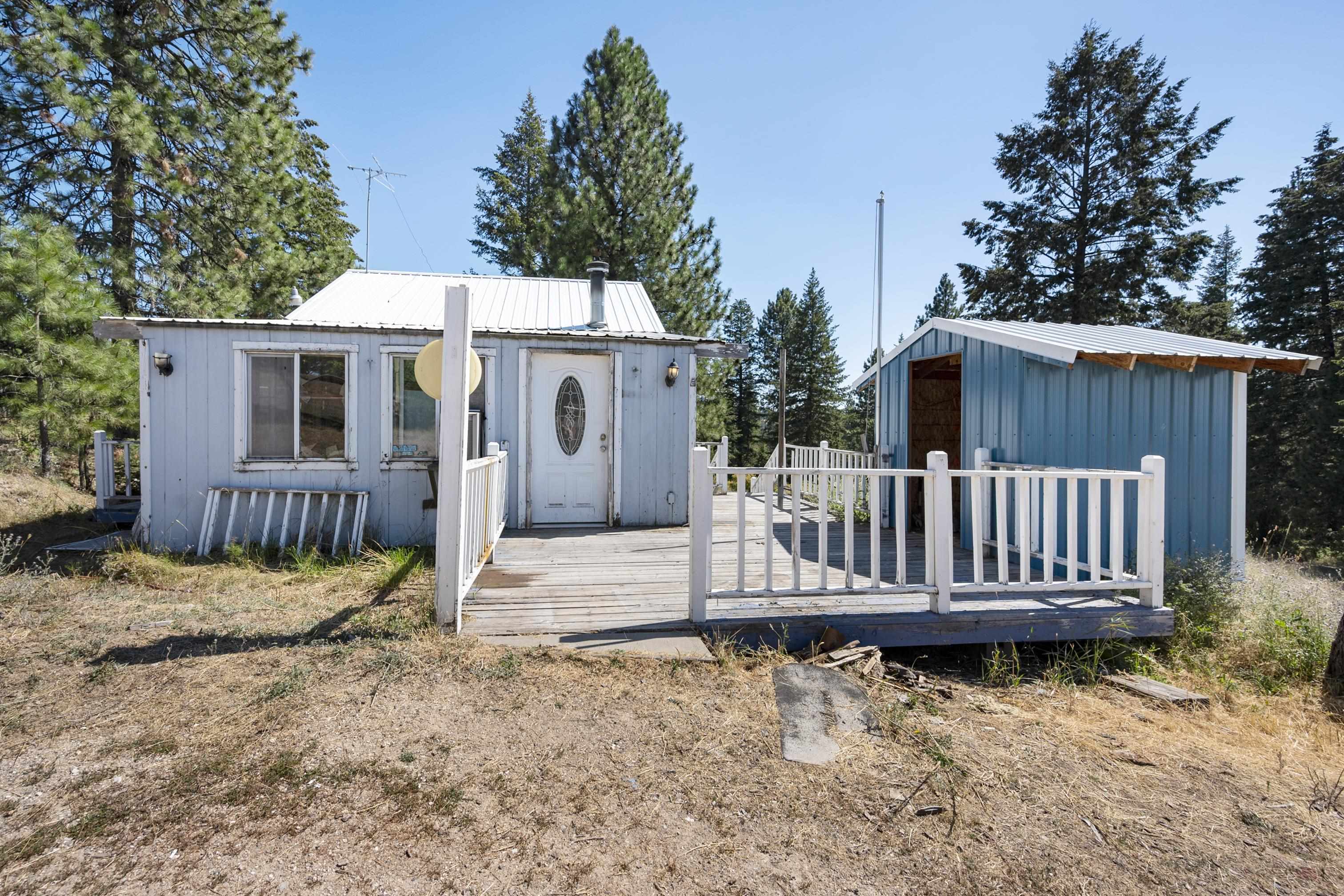 15010 East Tallman Road Chattaroy, WA 99003 - Photo 4 of 20