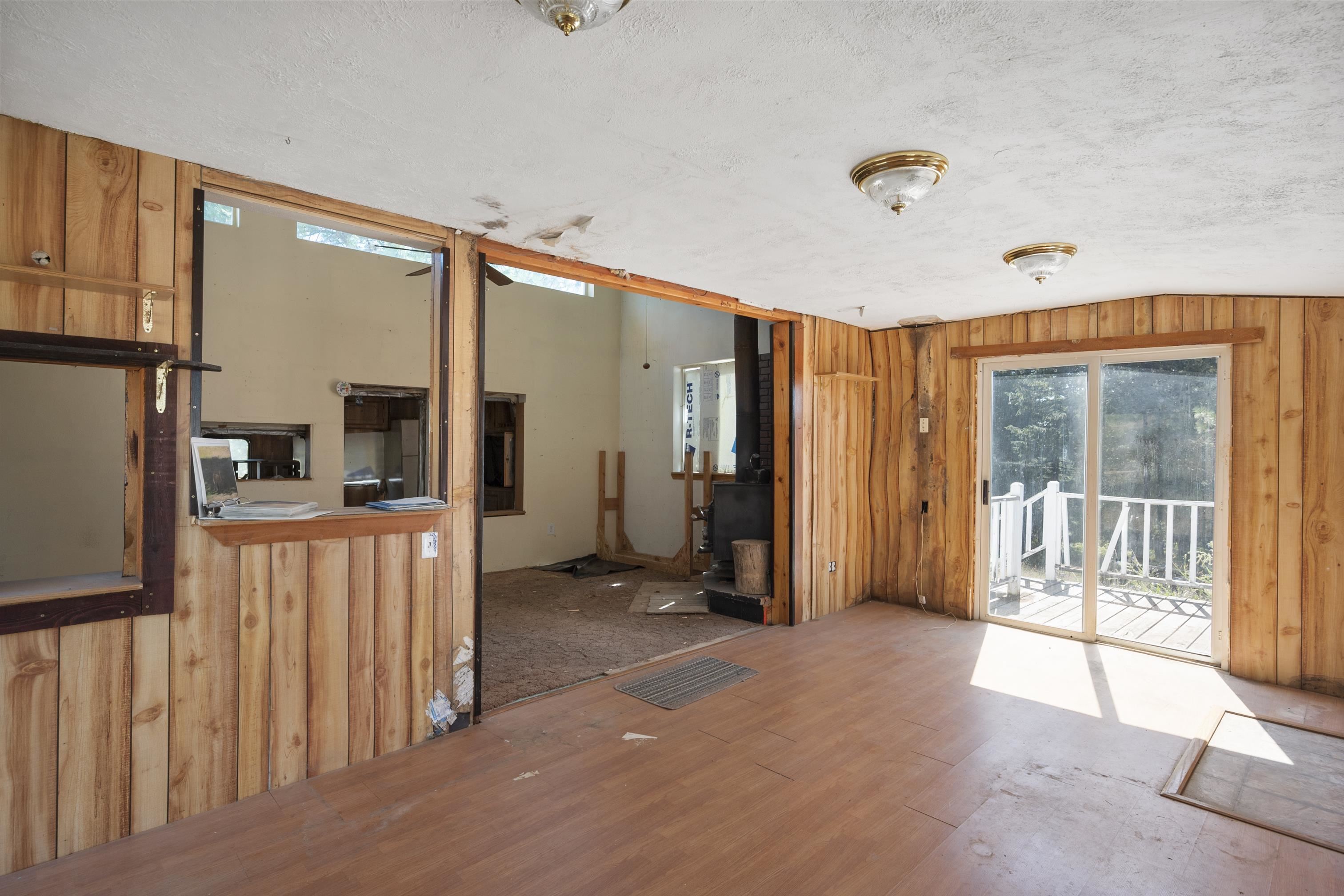 15010 East Tallman Road Chattaroy, WA 99003 - Photo 8 of 20